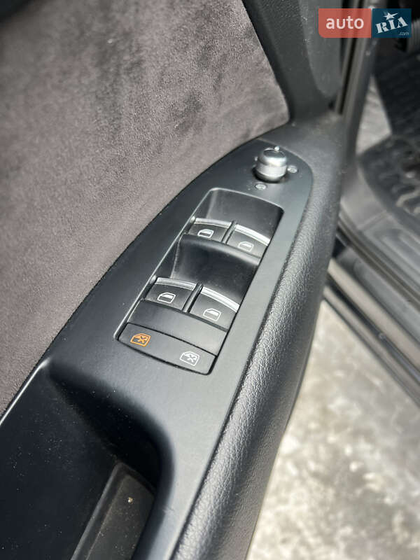 Внедорожник / Кроссовер Audi Q7 2012 в Березному