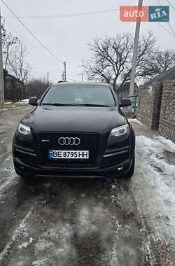 Внедорожник / Кроссовер Audi Q7 2014 в Первомайске