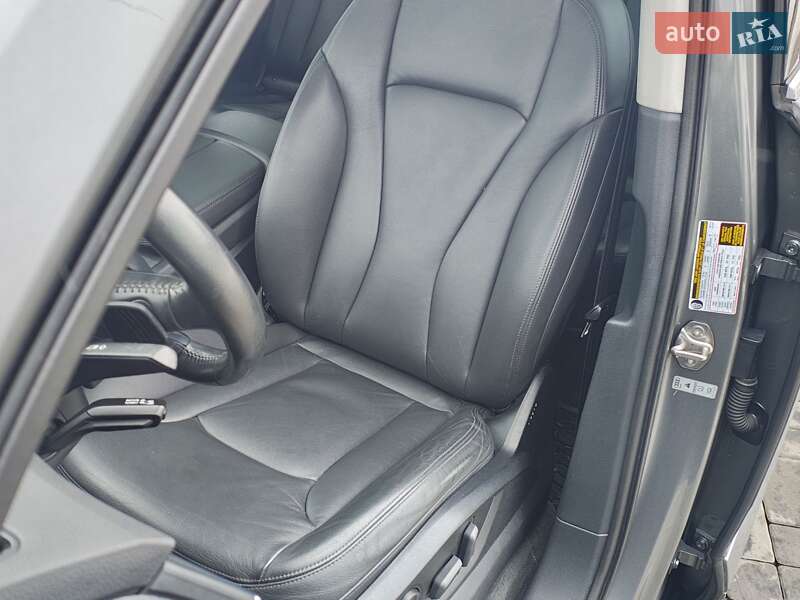 Внедорожник / Кроссовер Audi Q7 2017 в Ровно