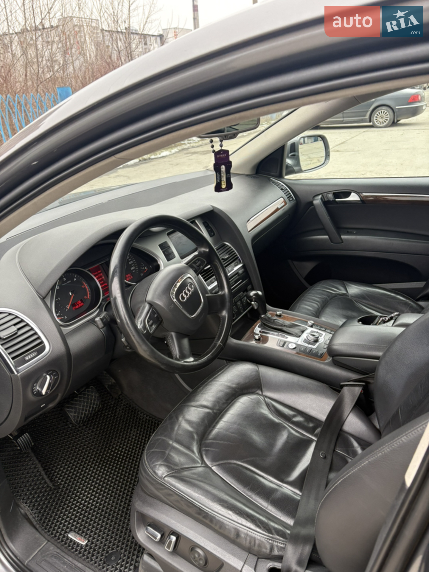 2011 Audi Q7 - мініатюра 8