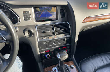 Позашляховик / Кросовер Audi Q7 2015 в Львові