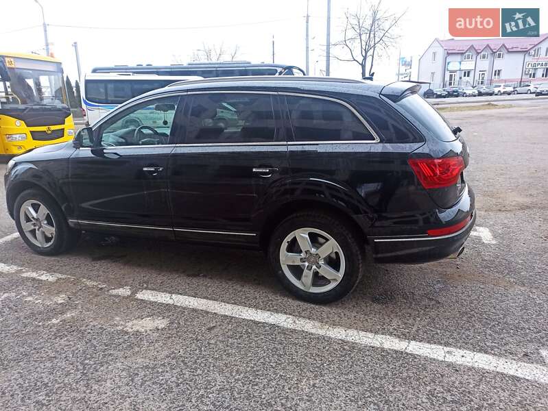 Позашляховик / Кросовер Audi Q7 2014 в Тернополі