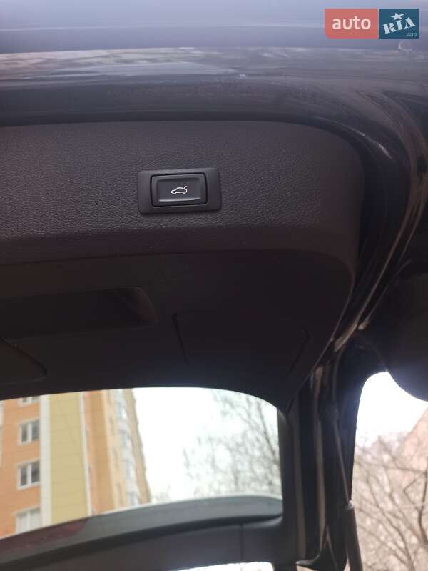 Позашляховик / Кросовер Audi Q7 2014 в Тернополі