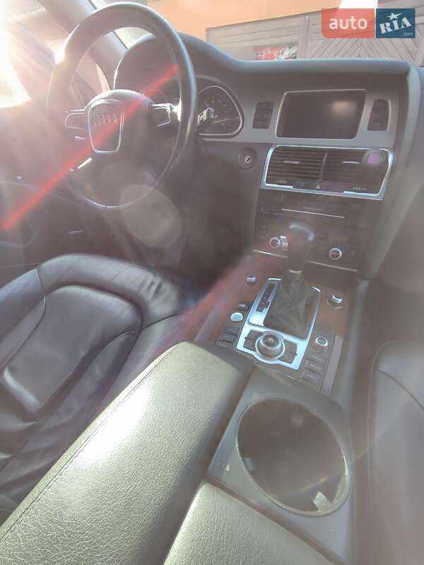 Внедорожник / Кроссовер Audi Q7 2009 в Луцке фото 13 Внедорожник / Кроссовер Audi Q7 2009 в Луцке