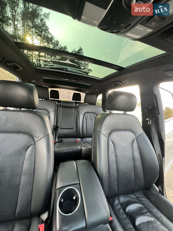 Внедорожник / Кроссовер Audi Q7 2012 в Любомле