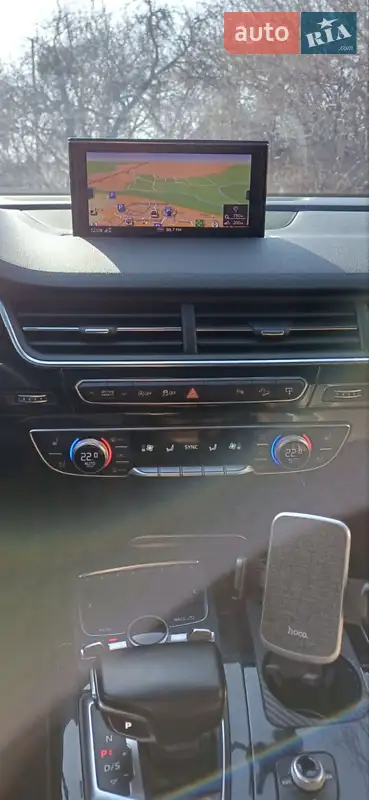 Audi Q7 2016 VIN WA1LAAF73HD031522 фото оголошення 16 з 71