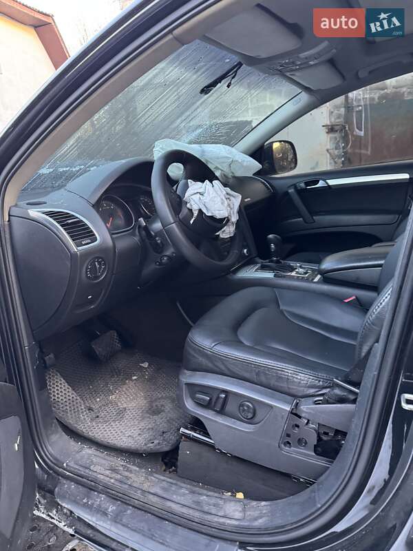 Позашляховик / Кросовер Audi Q7 2009 в Харкові