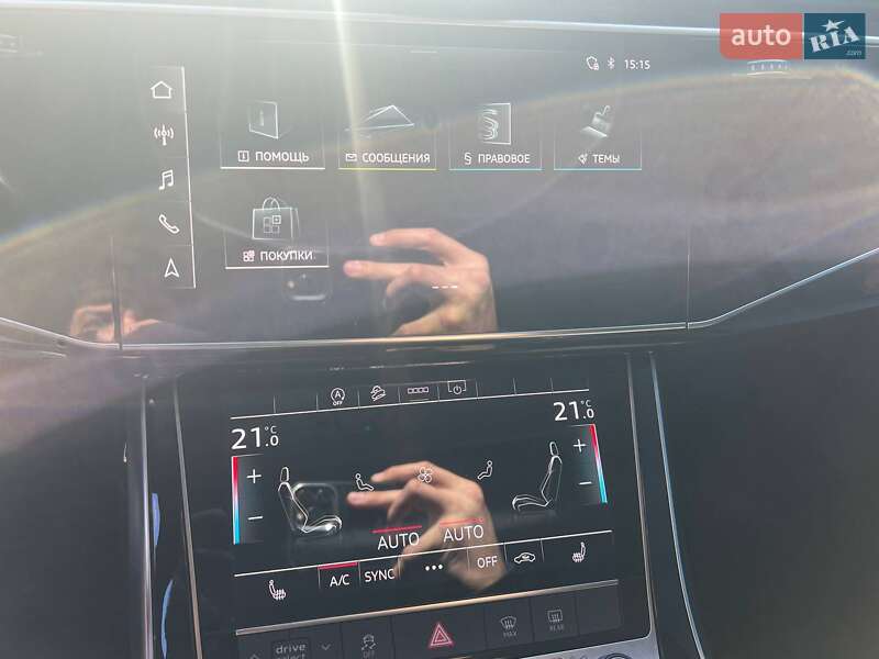 Позашляховик / Кросовер Audi Q7 2022 в Полтаві