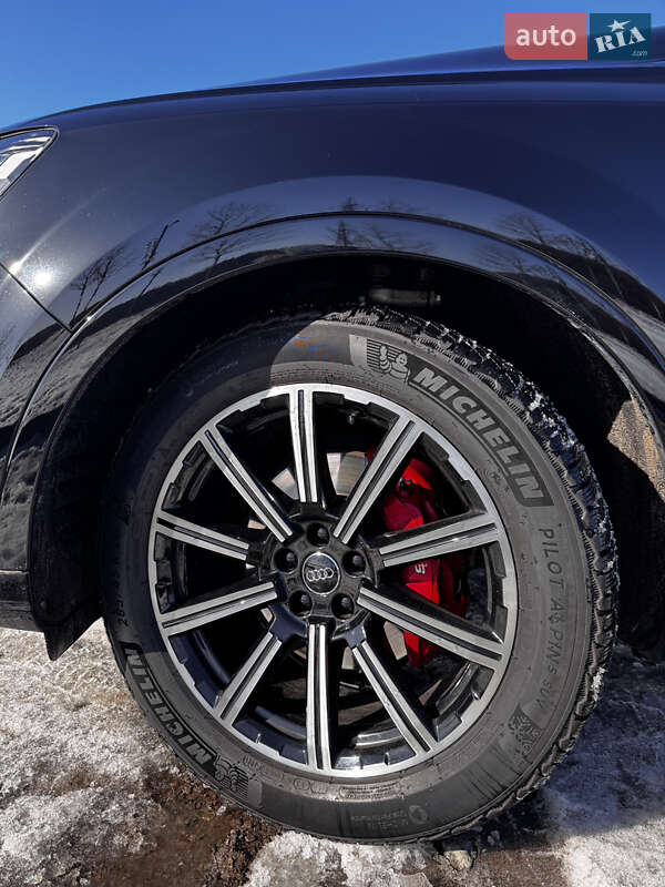 Позашляховик / Кросовер Audi Q7 2017 в Ірпені фото 24 Позашляховик / Кросовер Audi Q7 2017 в Ірпені