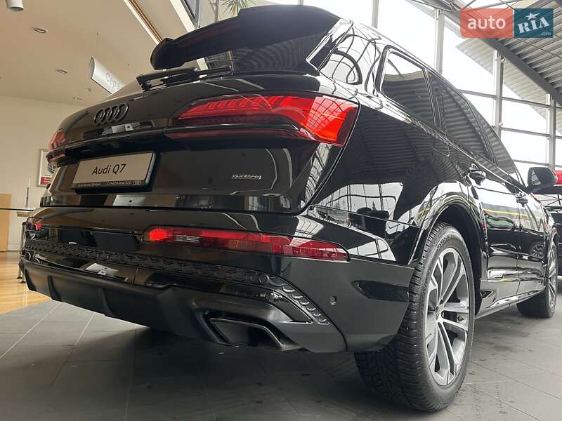 Позашляховик / Кросовер Audi Q7 2025 в Дніпрі