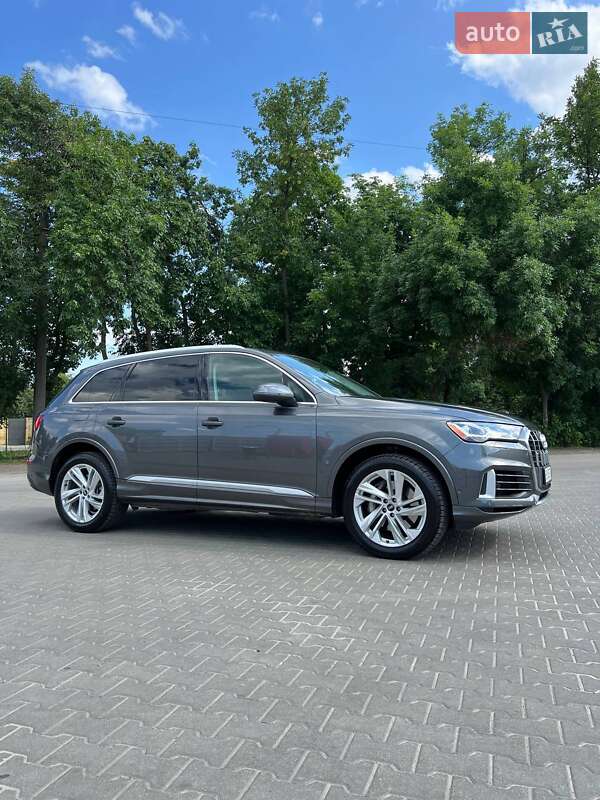 Позашляховик / Кросовер Audi Q7 2020 в Львові фото 5 Позашляховик / Кросовер Audi Q7 2020 в Львові