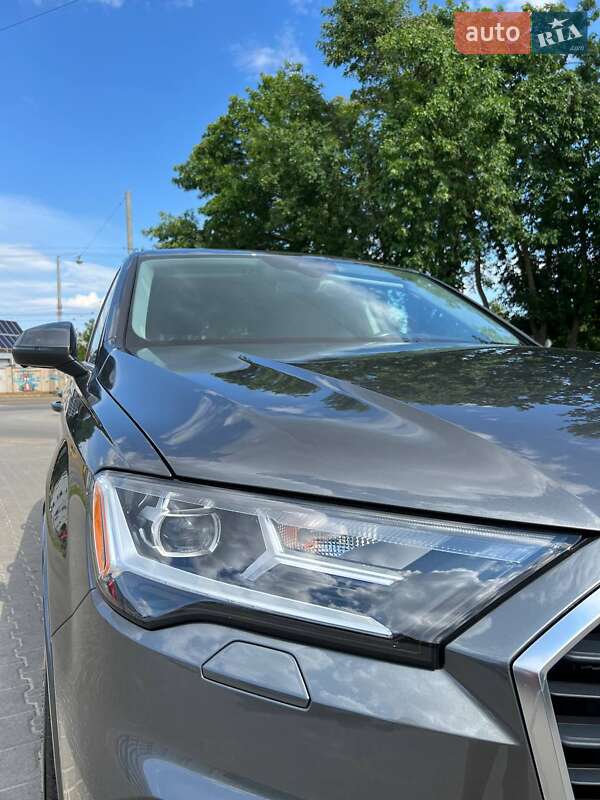 Позашляховик / Кросовер Audi Q7 2020 в Львові фото 11 Позашляховик / Кросовер Audi Q7 2020 в Львові