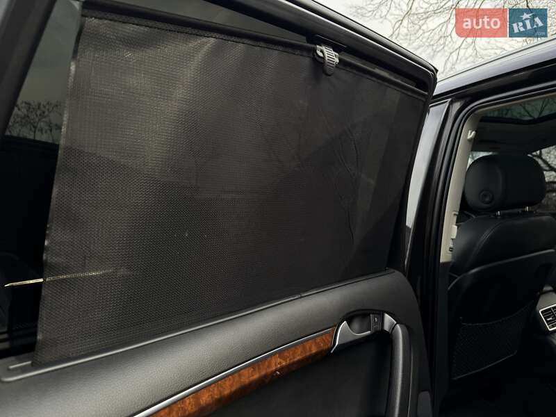 Позашляховик / Кросовер Audi Q7 2014 в Одесі