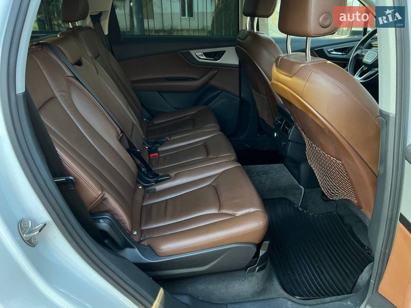 Позашляховик / Кросовер Audi Q7 2017 в Одесі фото 16 Позашляховик / Кросовер Audi Q7 2017 в Одесі