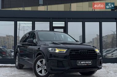 Позашляховик / Кросовер Audi Q7 2017 в Києві