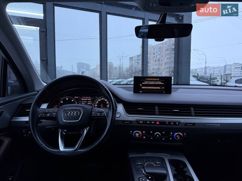 Позашляховик / Кросовер Audi Q7 2017 в Києві фото 14 Позашляховик / Кросовер Audi Q7 2017 в Києві