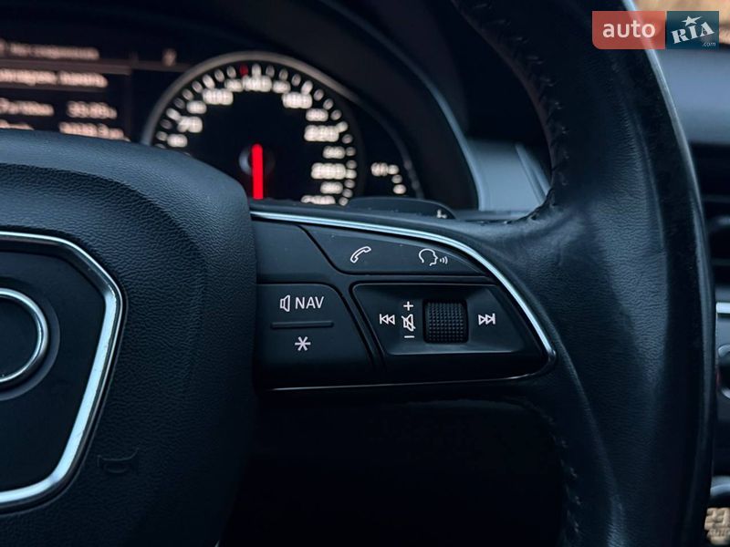 Позашляховик / Кросовер Audi Q7 2017 в Києві фото 23 Позашляховик / Кросовер Audi Q7 2017 в Києві