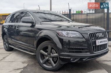 Позашляховик / Кросовер Audi Q7 2013 в Києві