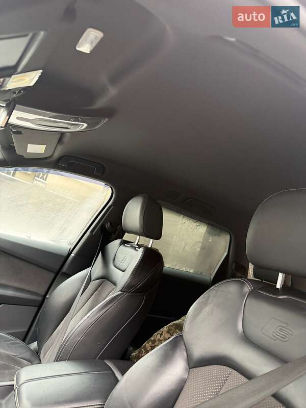 Позашляховик / Кросовер Audi Q7 2018 в Вінниці