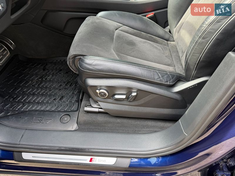 Внедорожник / Кроссовер Audi Q7 2018 в Одессе