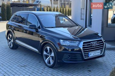 Позашляховик / Кросовер Audi Q7 2017 в Рівному