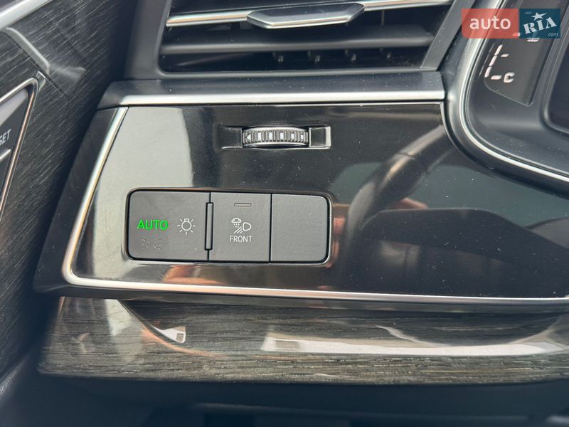 Внедорожник / Кроссовер Audi Q7 2021 в Полтаве