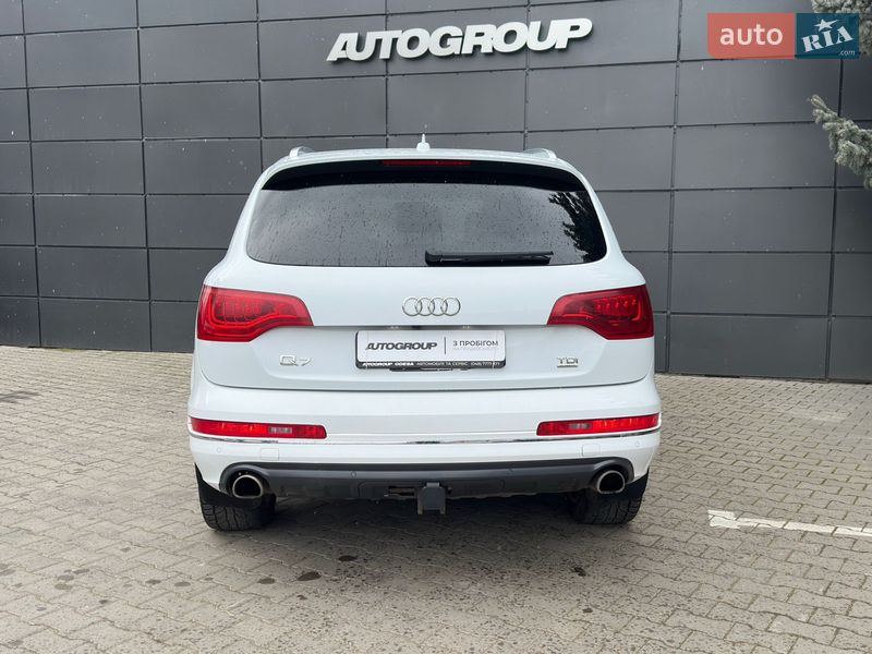 Внедорожник / Кроссовер Audi Q7 2013 в Одессе