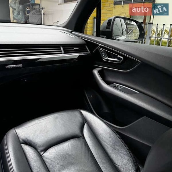 Внедорожник / Кроссовер Audi Q7 2017 в Киеве фото 8 Внедорожник / Кроссовер Audi Q7 2017 в Киеве