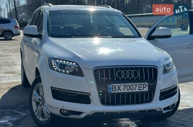 Внедорожник / Кроссовер Audi Q7 2010 в Волочиске