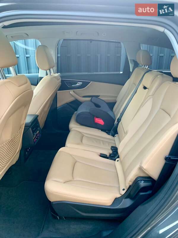 Позашляховик / Кросовер Audi Q7 2020 в Хмельницькому фото 9 Позашляховик / Кросовер Audi Q7 2020 в Хмельницькому