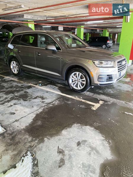 Внедорожник / Кроссовер Audi Q7 2017 в Львове