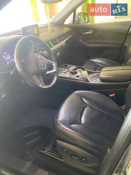 Внедорожник / Кроссовер Audi Q7 2017 в Львове