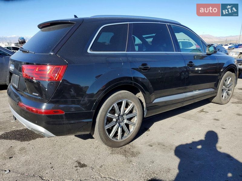 Внедорожник / Кроссовер Audi Q7 2018 в Тернополе