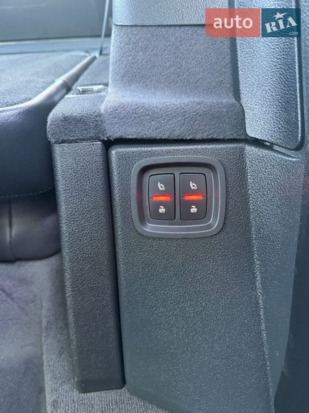 Позашляховик / Кросовер Audi Q7 2018 в Стрию