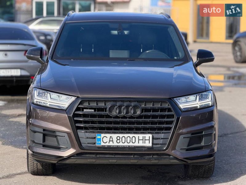 Внедорожник / Кроссовер Audi Q7 2016 в Киеве
