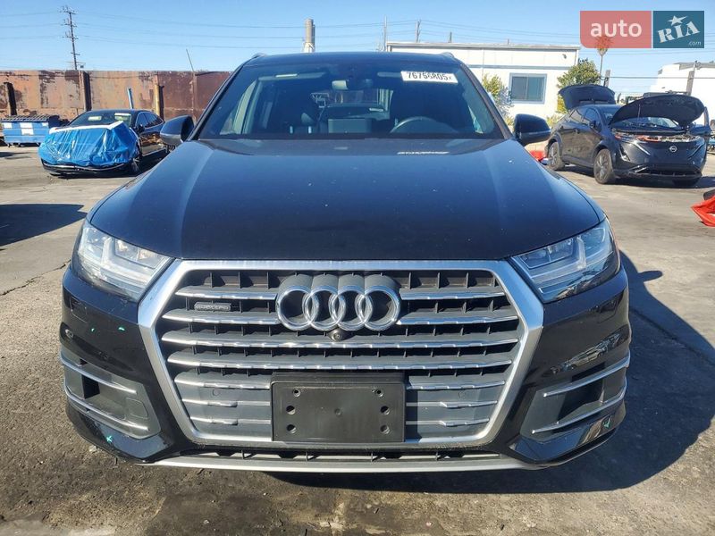 Позашляховик / Кросовер Audi Q7 2019 в Вінниці