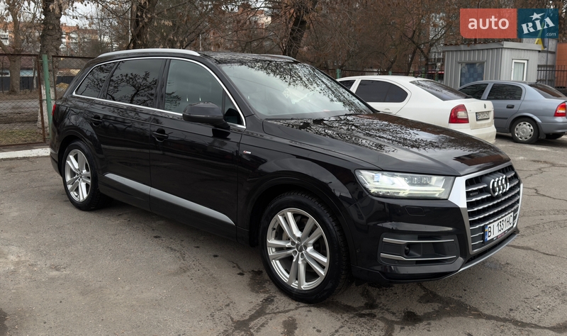 Внедорожник / Кроссовер Audi Q7 2018 в Полтаве