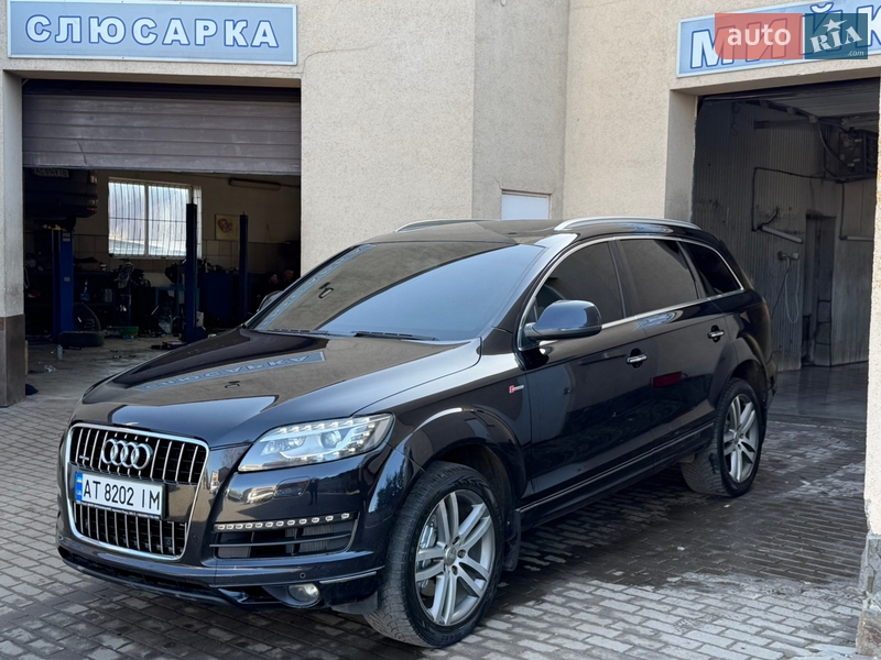 Позашляховик / Кросовер Audi Q7 2014 в Володимирі