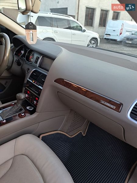 Внедорожник / Кроссовер Audi Q7 2012 в Тернополе