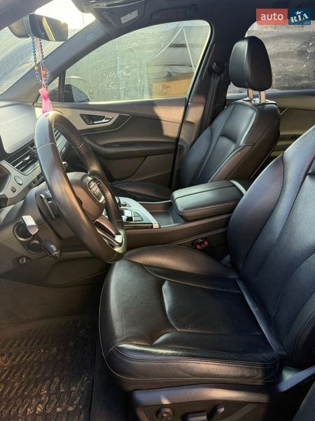 Позашляховик / Кросовер Audi Q7 2018 в Переяславі