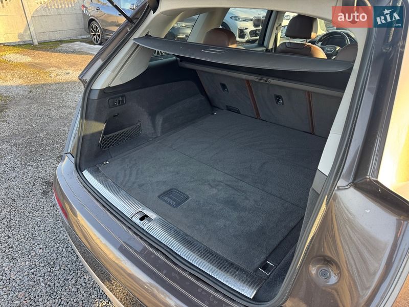 Позашляховик / Кросовер Audi Q7 2015 в Тернополі