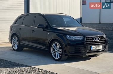 Внедорожник / Кроссовер Audi Q7 2017 в Виноградове