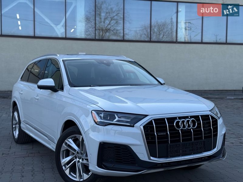 Внедорожник / Кроссовер Audi Q7 2019 в Стрые