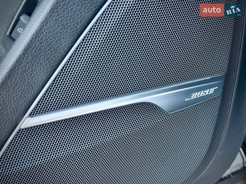 Позашляховик / Кросовер Audi Q7 2017 в Києві