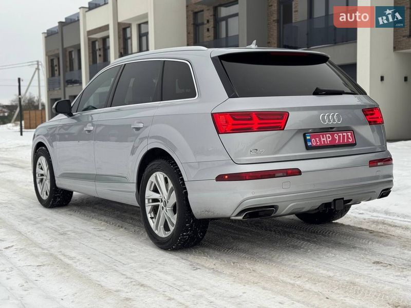 Внедорожник / Кроссовер Audi Q7 2018 в Киеве