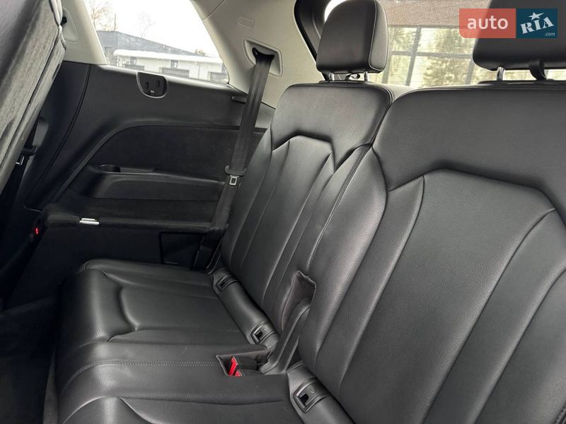 Внедорожник / Кроссовер Audi Q7 2018 в Киеве