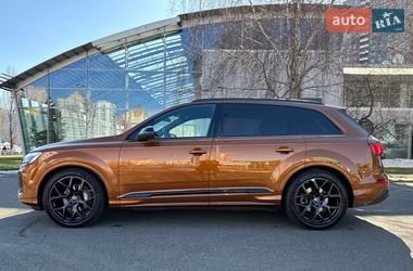 Внедорожник / Кроссовер Audi Q7 2024 в Киеве