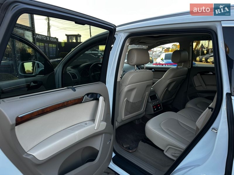 Внедорожник / Кроссовер Audi Q7 2014 в Львове