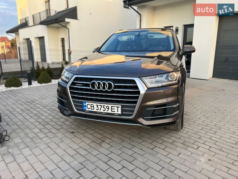 Внедорожник / Кроссовер Audi Q7 2017 в Львове