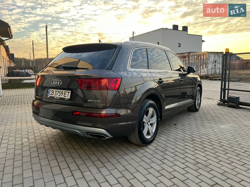 Внедорожник / Кроссовер Audi Q7 2017 в Львове